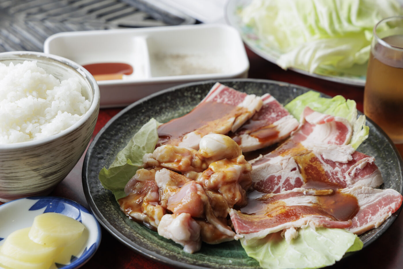味 良 ホルモン 店